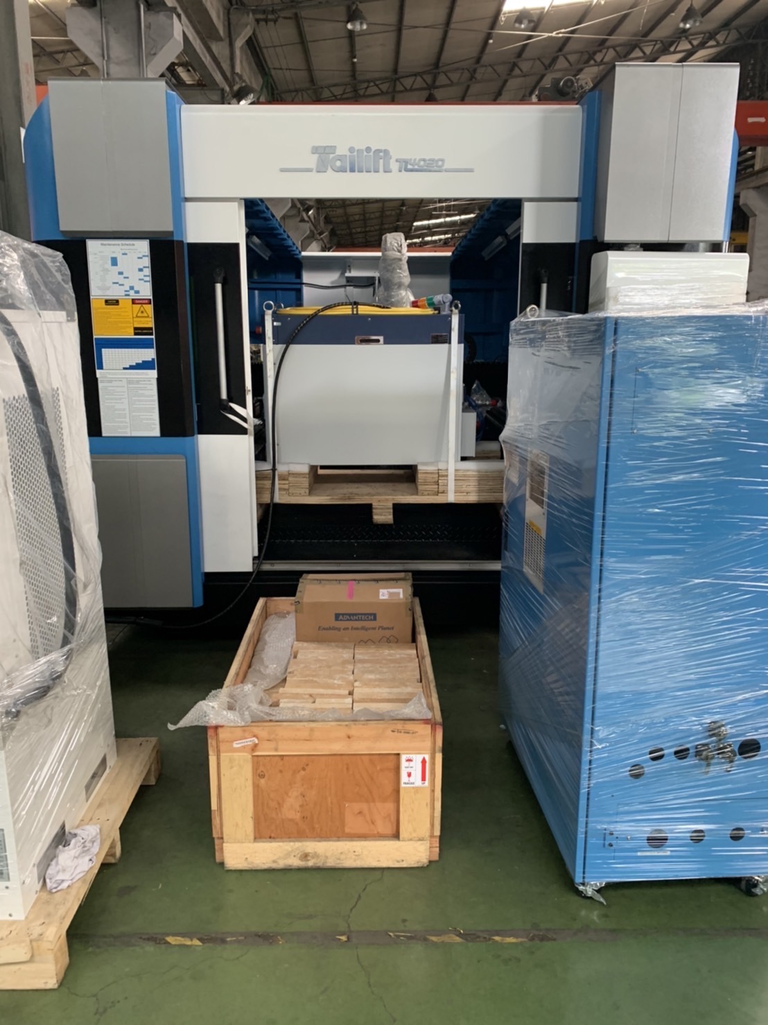 厚板用ファイバーレーザー切断機