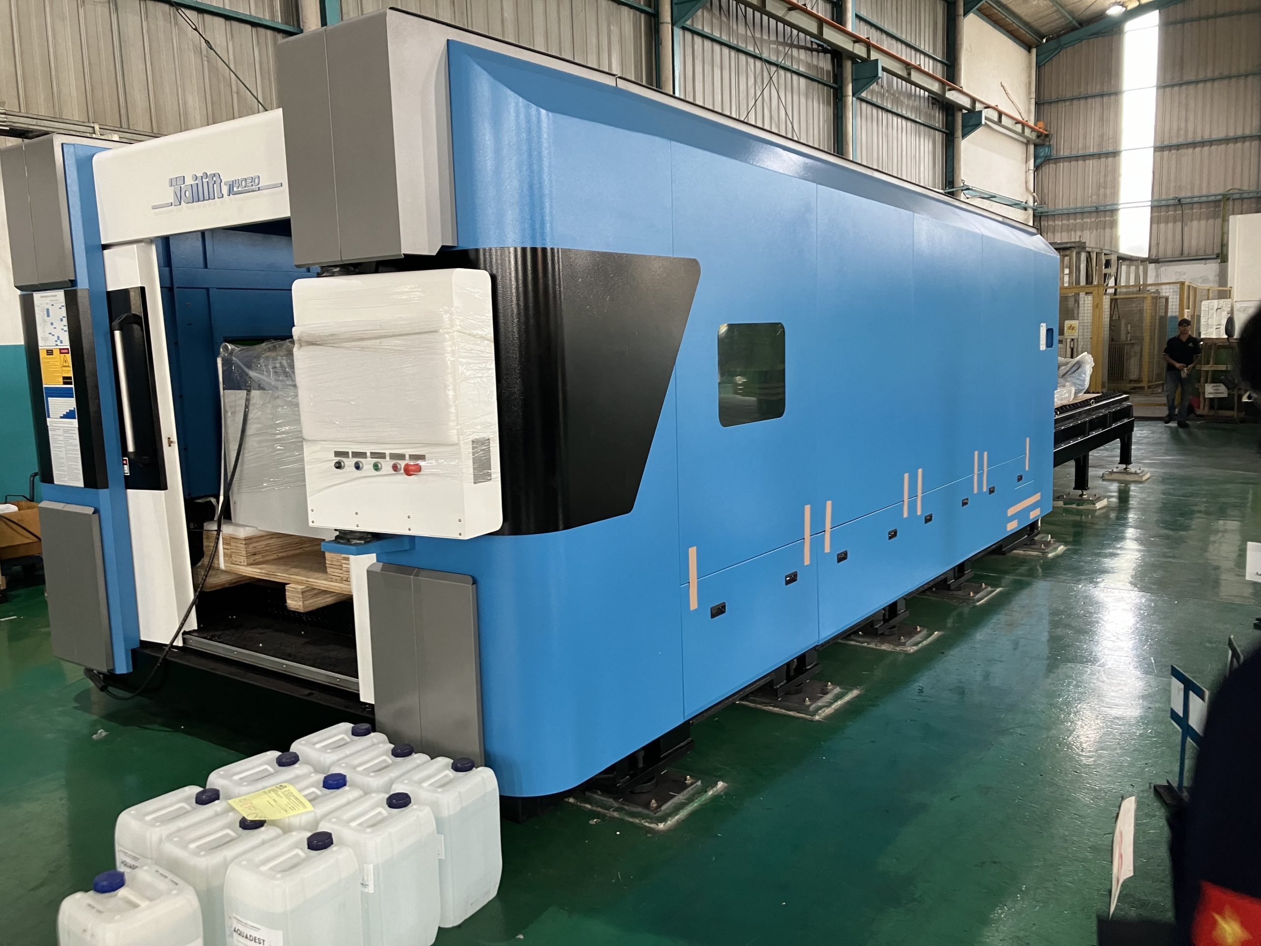 厚板用ファイバーレーザー切断機